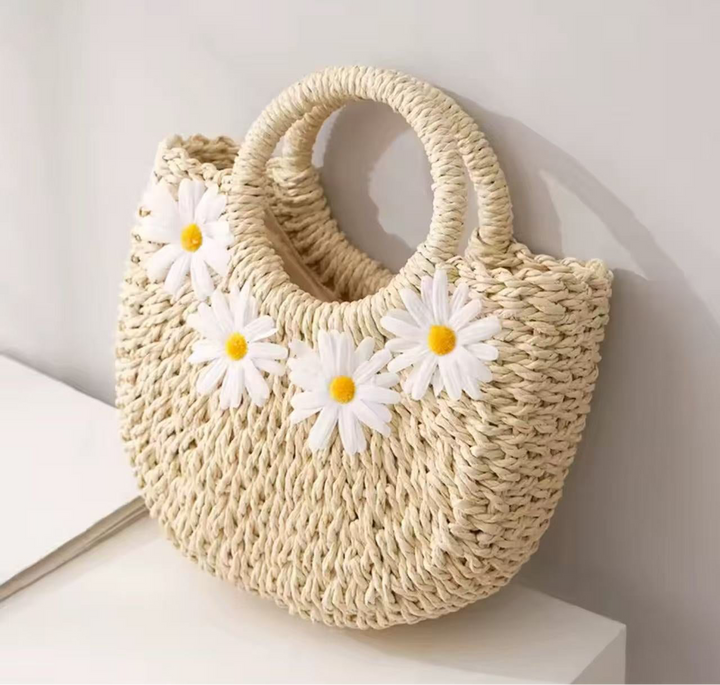 Daisy sling bag