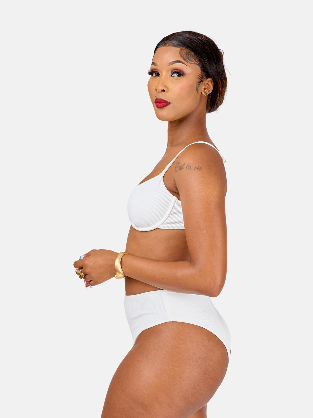 Underwire bikini with shorts