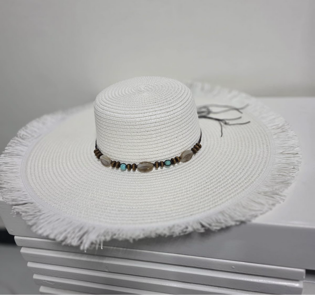 Unfinished beach hat with beads