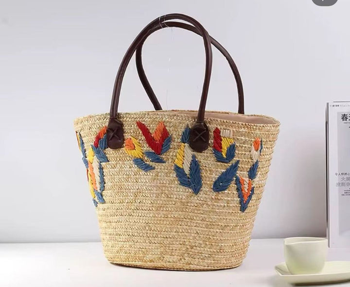 Woven zipped tote bag