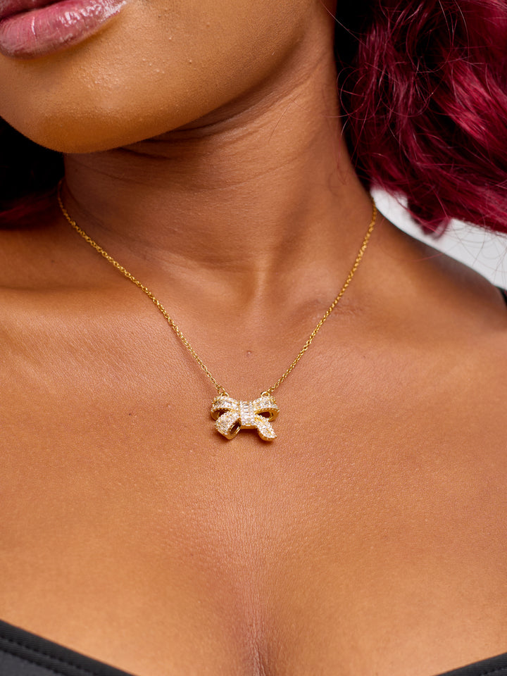 Bow minimalist necklace