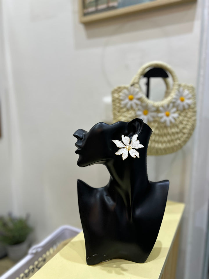Floral summer earrings