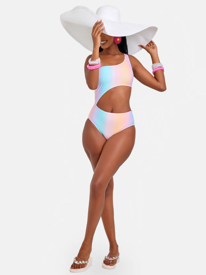 Ombre curve enhancing one piece