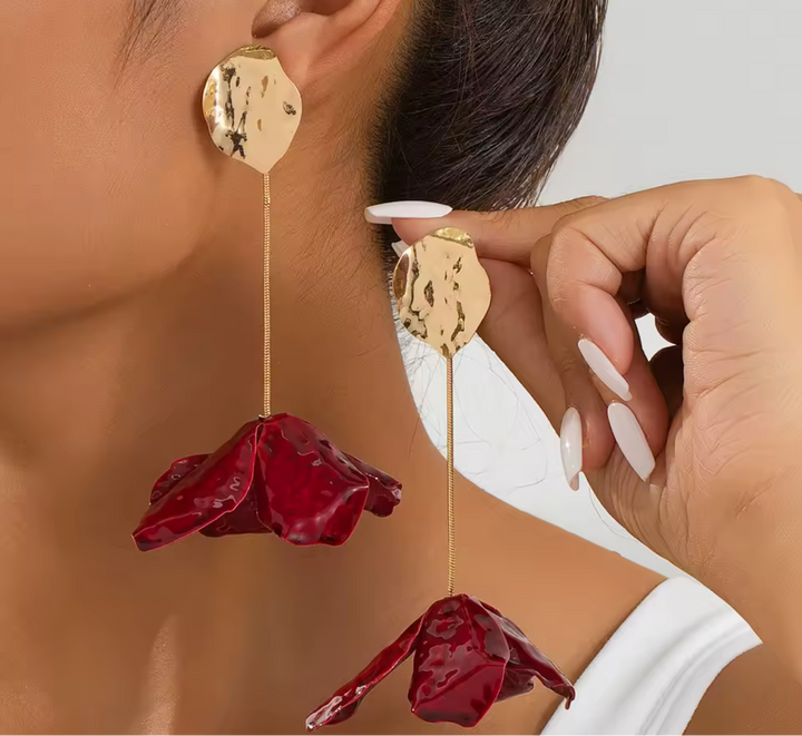 Dangle rose earrings