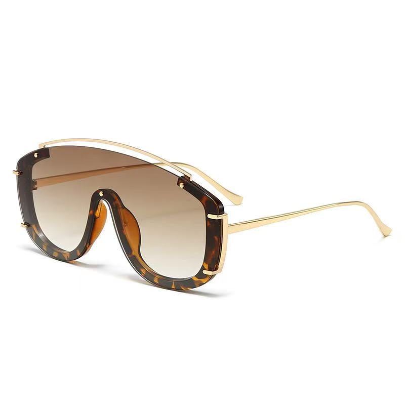 Oversized sunglasses