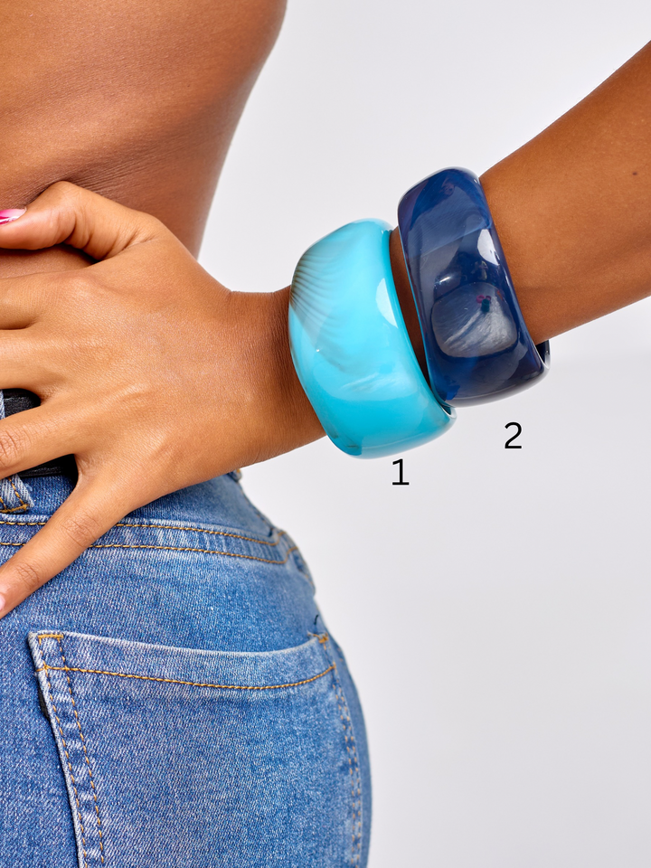 Stackable acrylic bangles