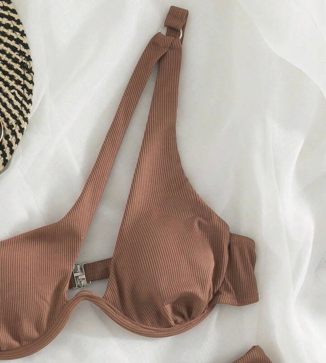 Ribbed high cut bikini
