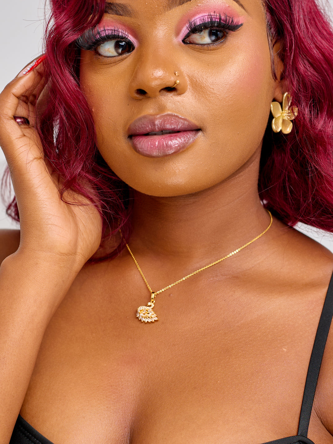 Women’s stylish necklace