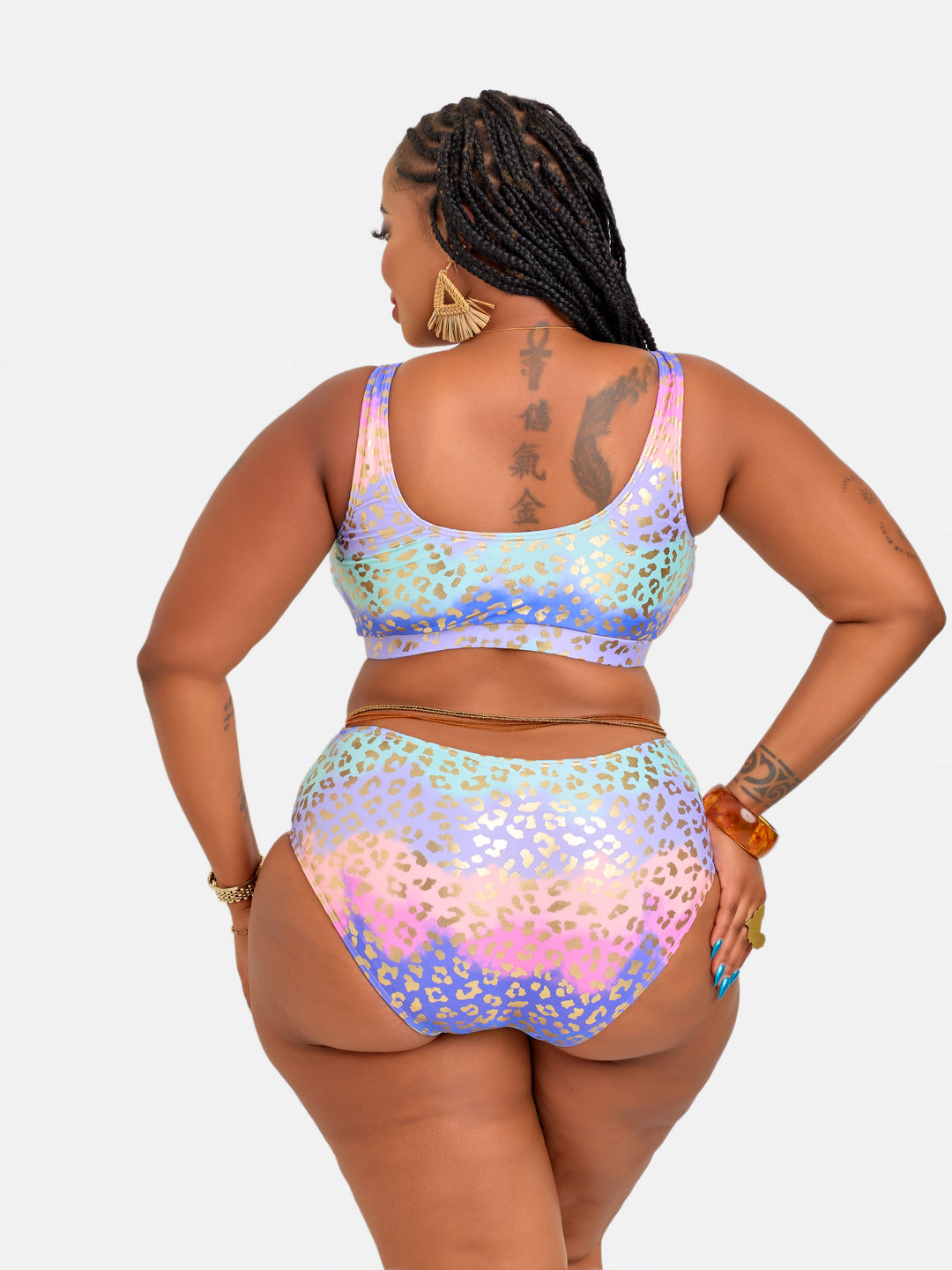 Printed shape enhancing plus size bikini