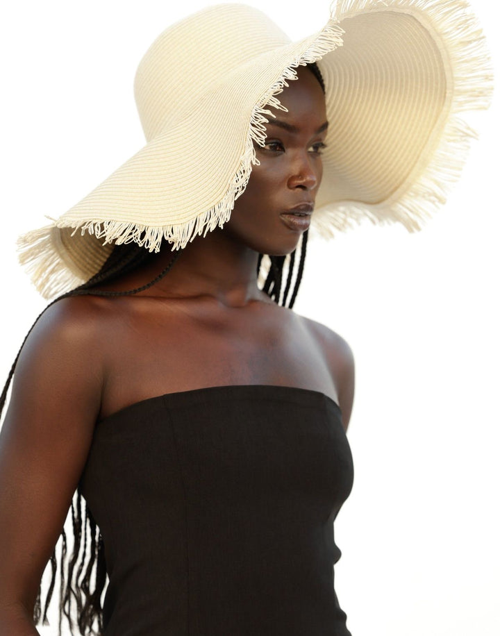 Medium brim sun hat with unfinished ends