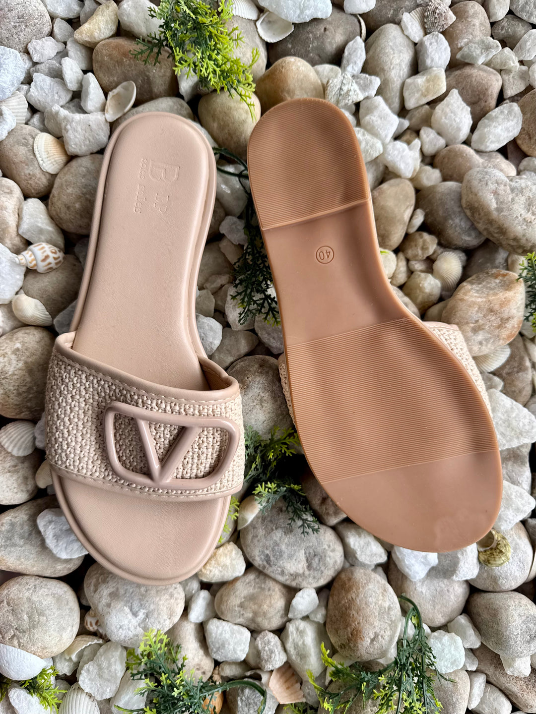 Slip-on sandals for women