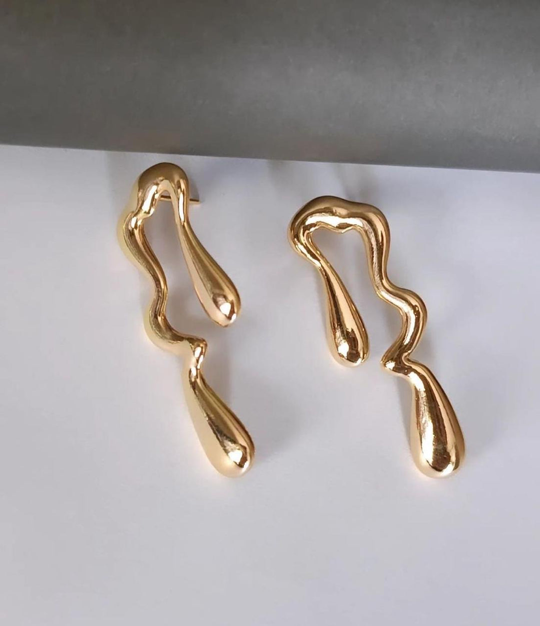 Golf drop earrings