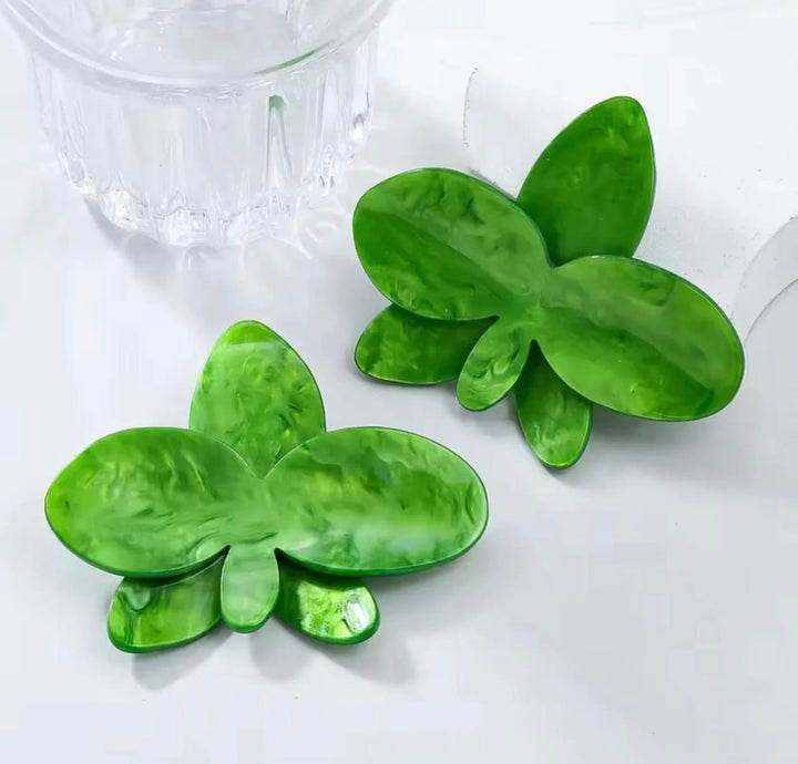 Floral acrylic earrings green