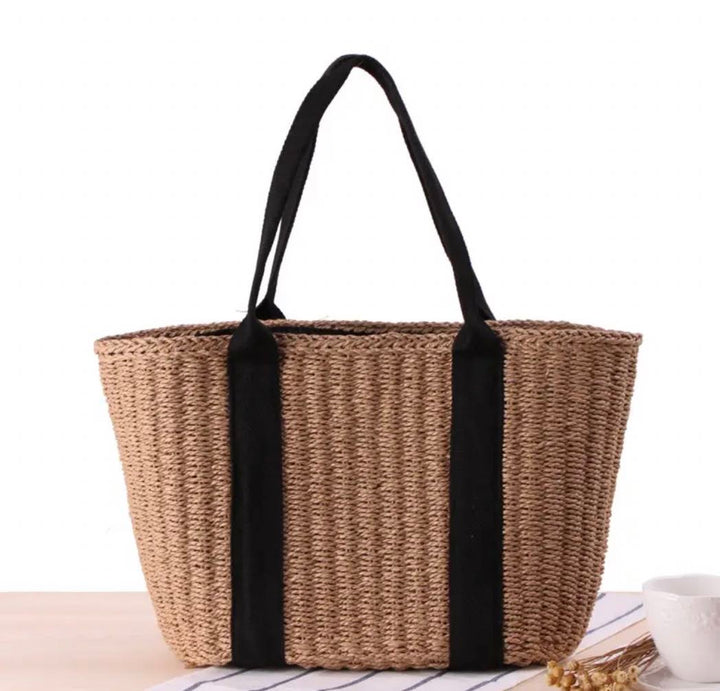 Wicker tote bag