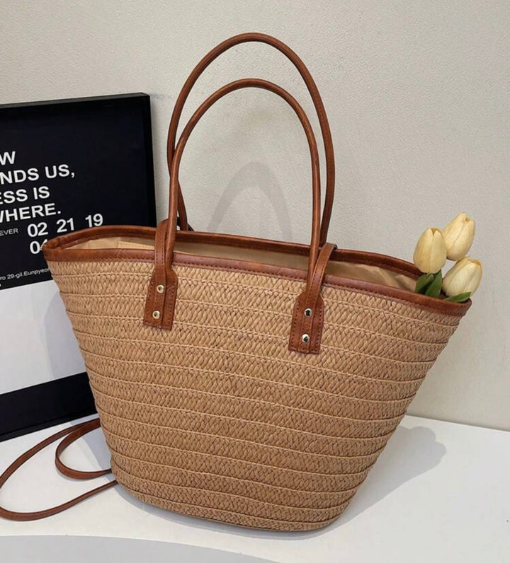 Large zipped tote bag
