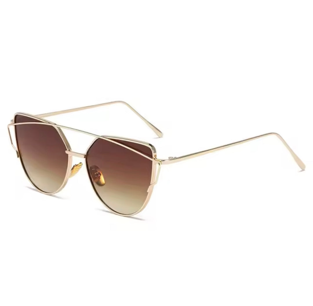 Vintage cat-eye sunglasses