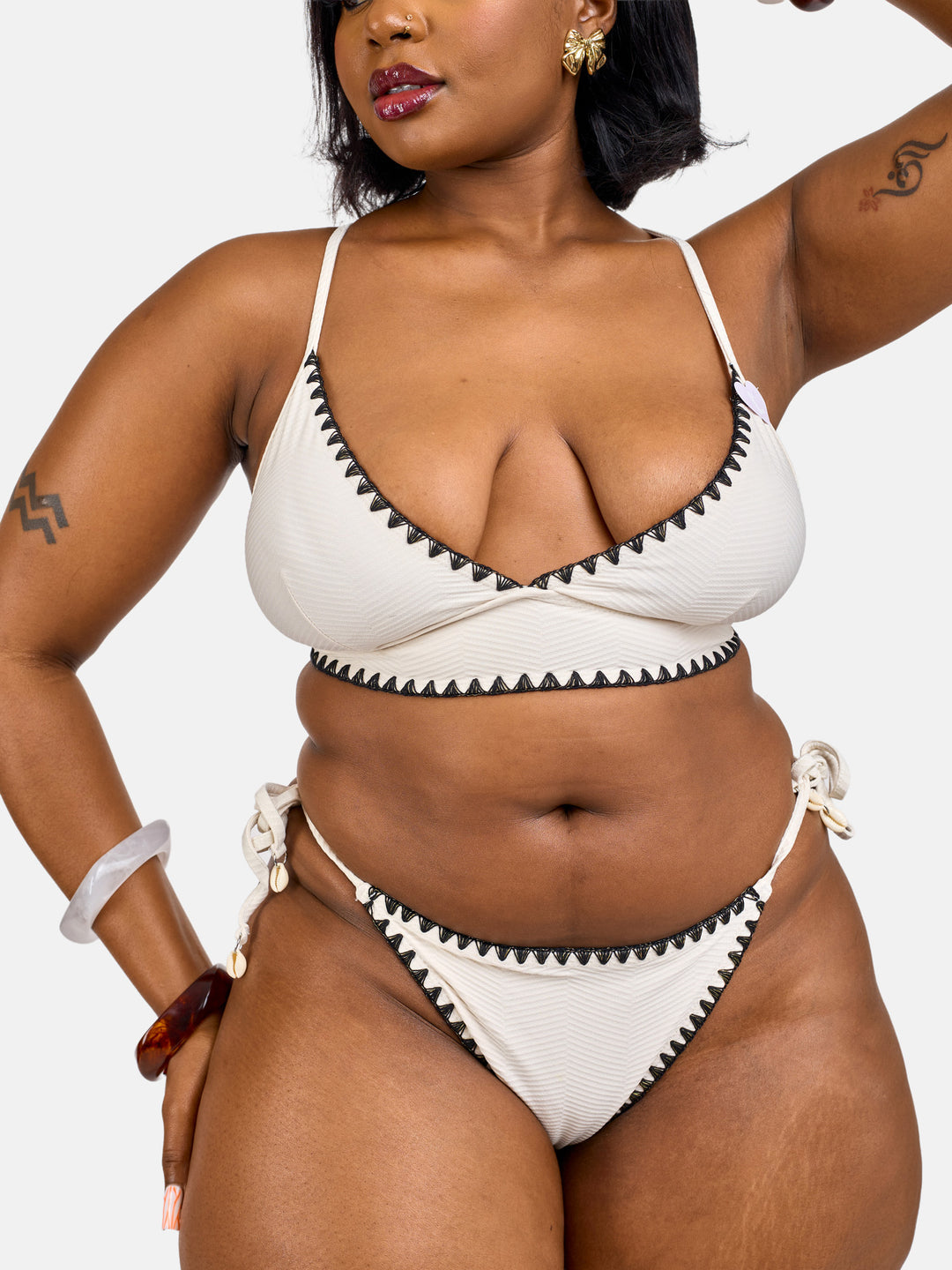 Cross tie stringed bikini