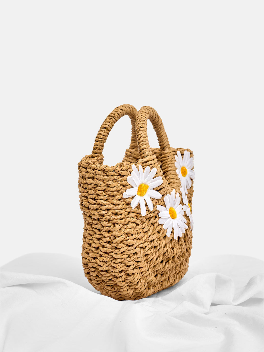 Daisy sling bag