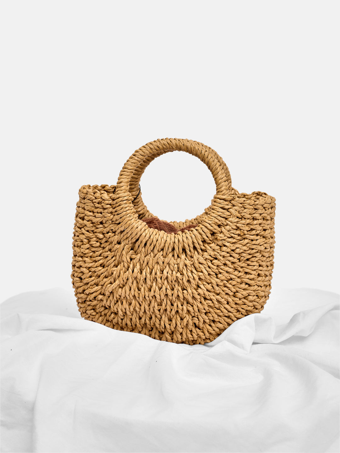 Daisy sling bag