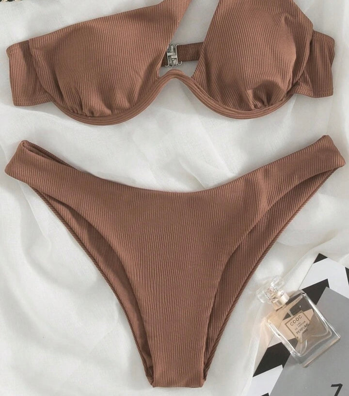 Ribbed high cut bikini