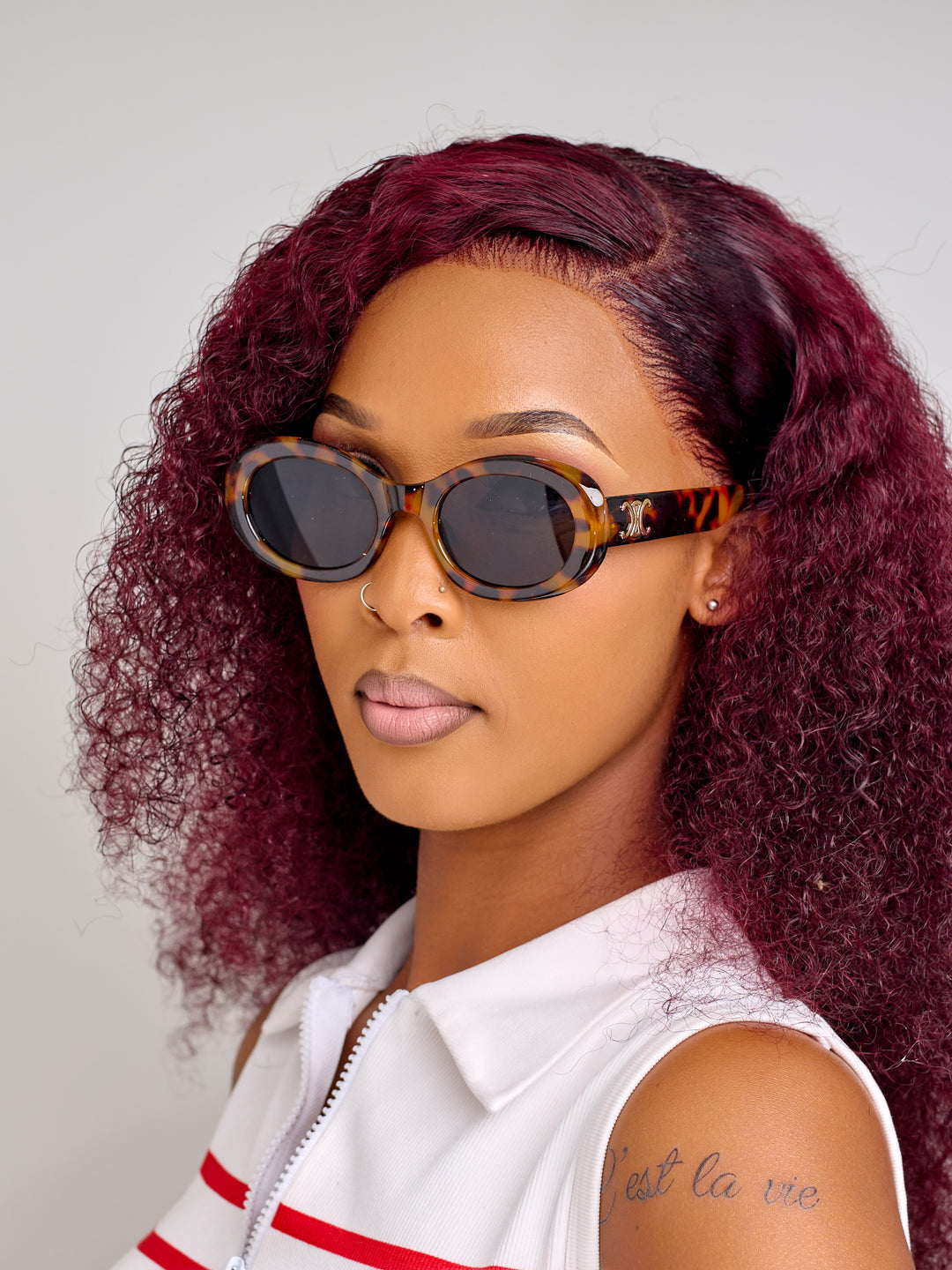 Trendy women’s sunglasses