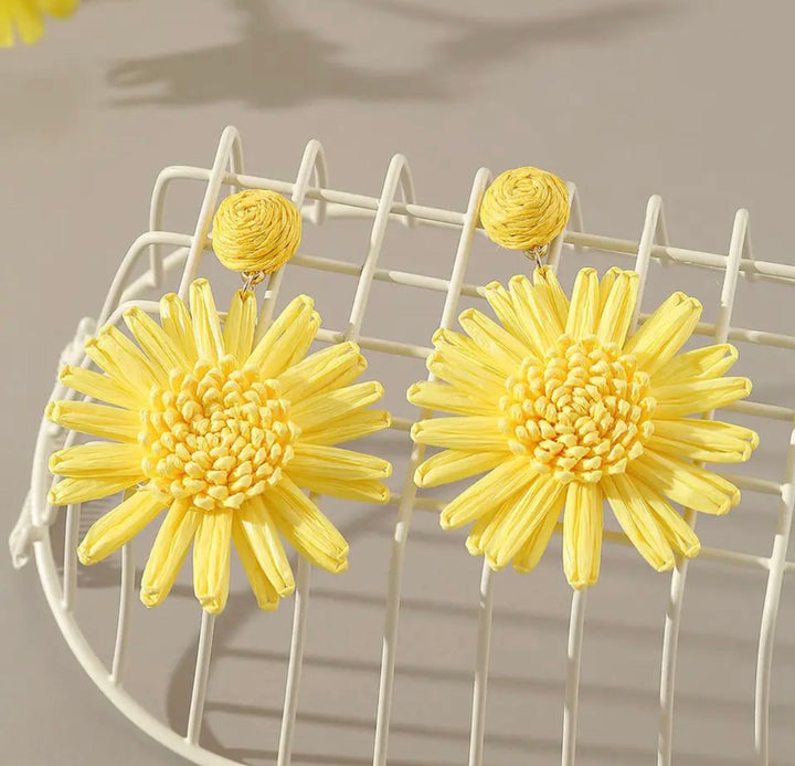 Sunflower earrings pink