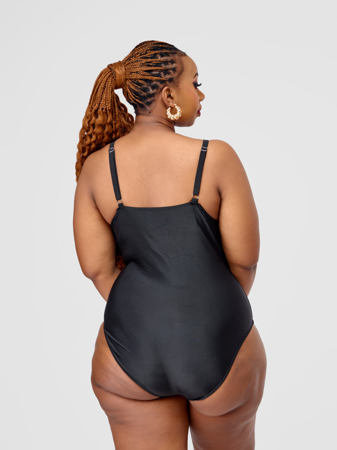 One piece with palm print