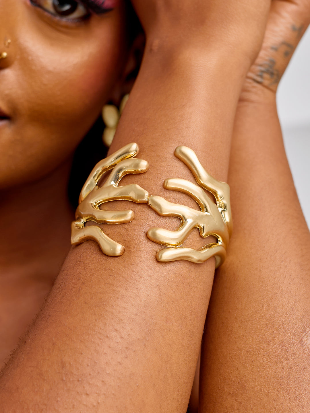 Stylish stackable women’s bracelets