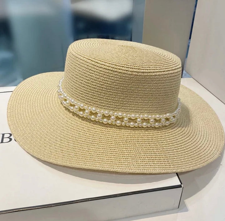 Fedora with pearls beige