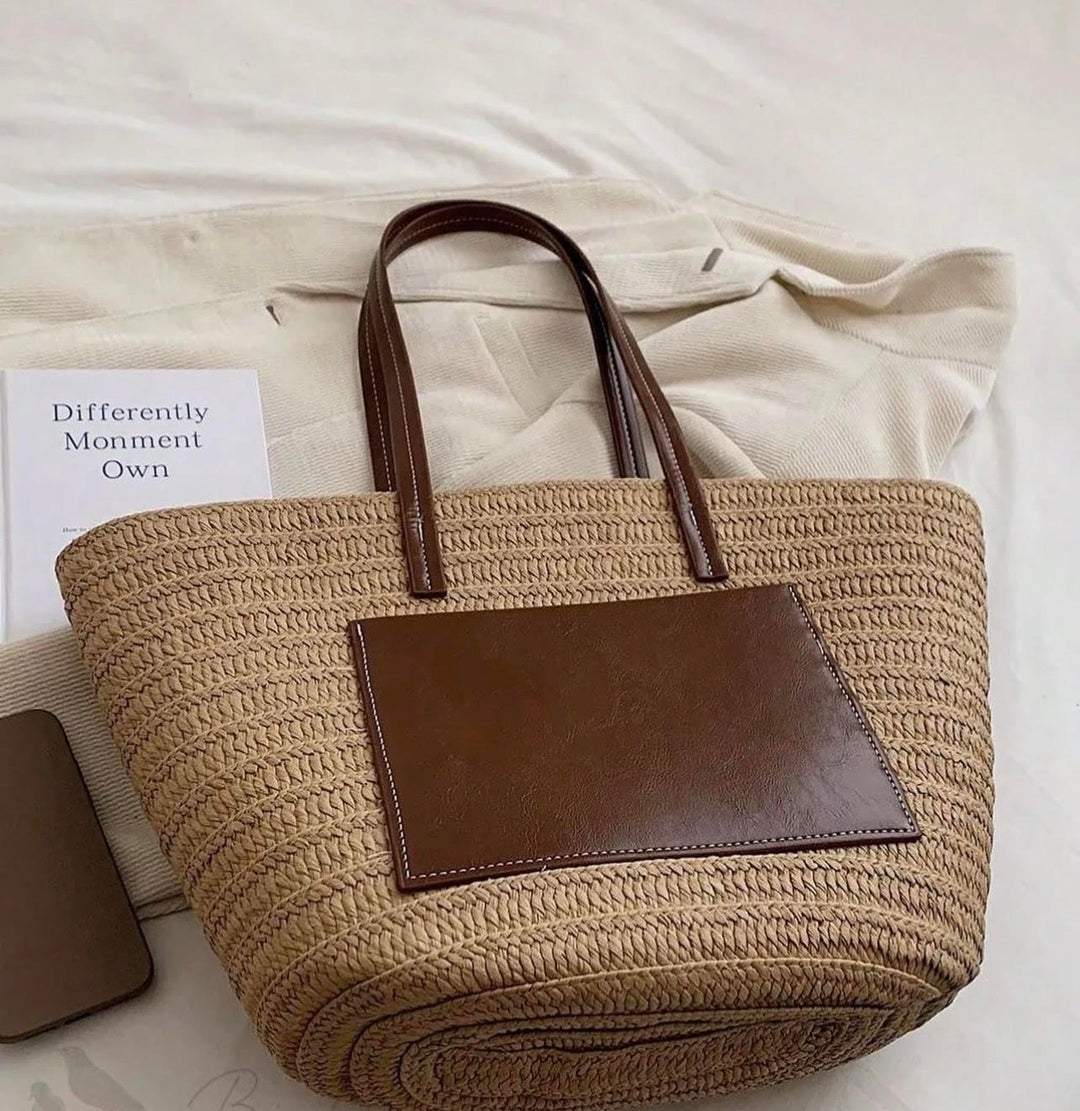 Straw stitch tote bag