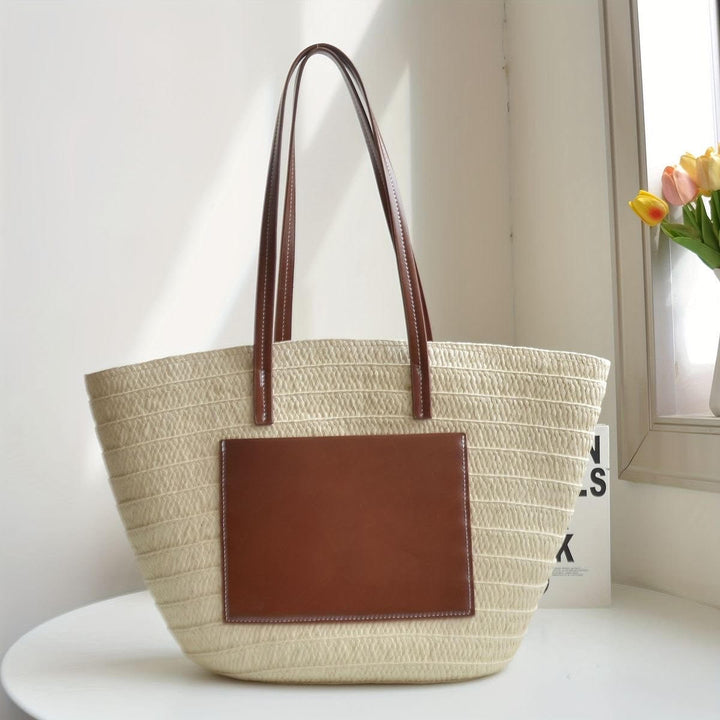 Straw stitch tote bag