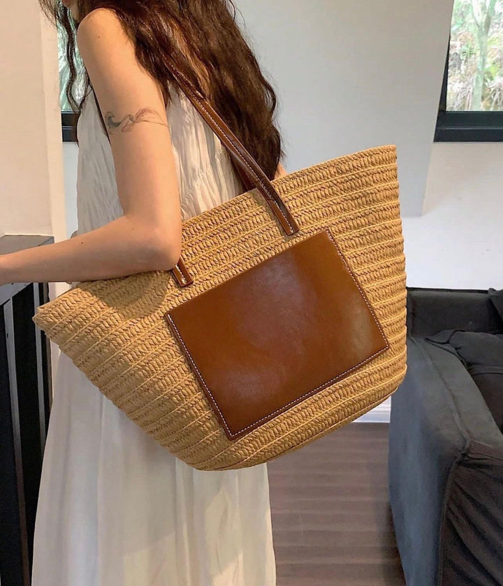 Straw stitch tote bag